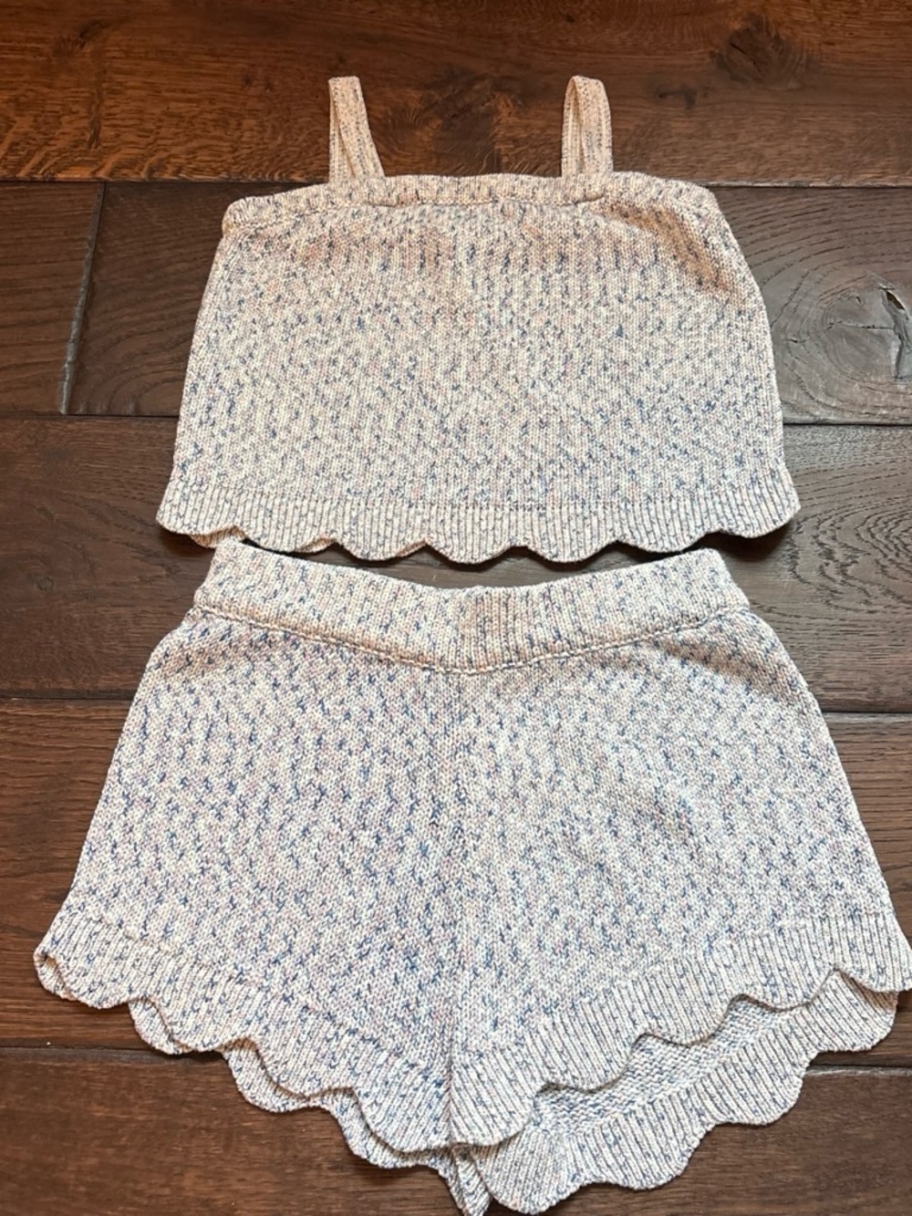 Design History Speckled Cream and Blue Knit Top - Picture 7 of 7